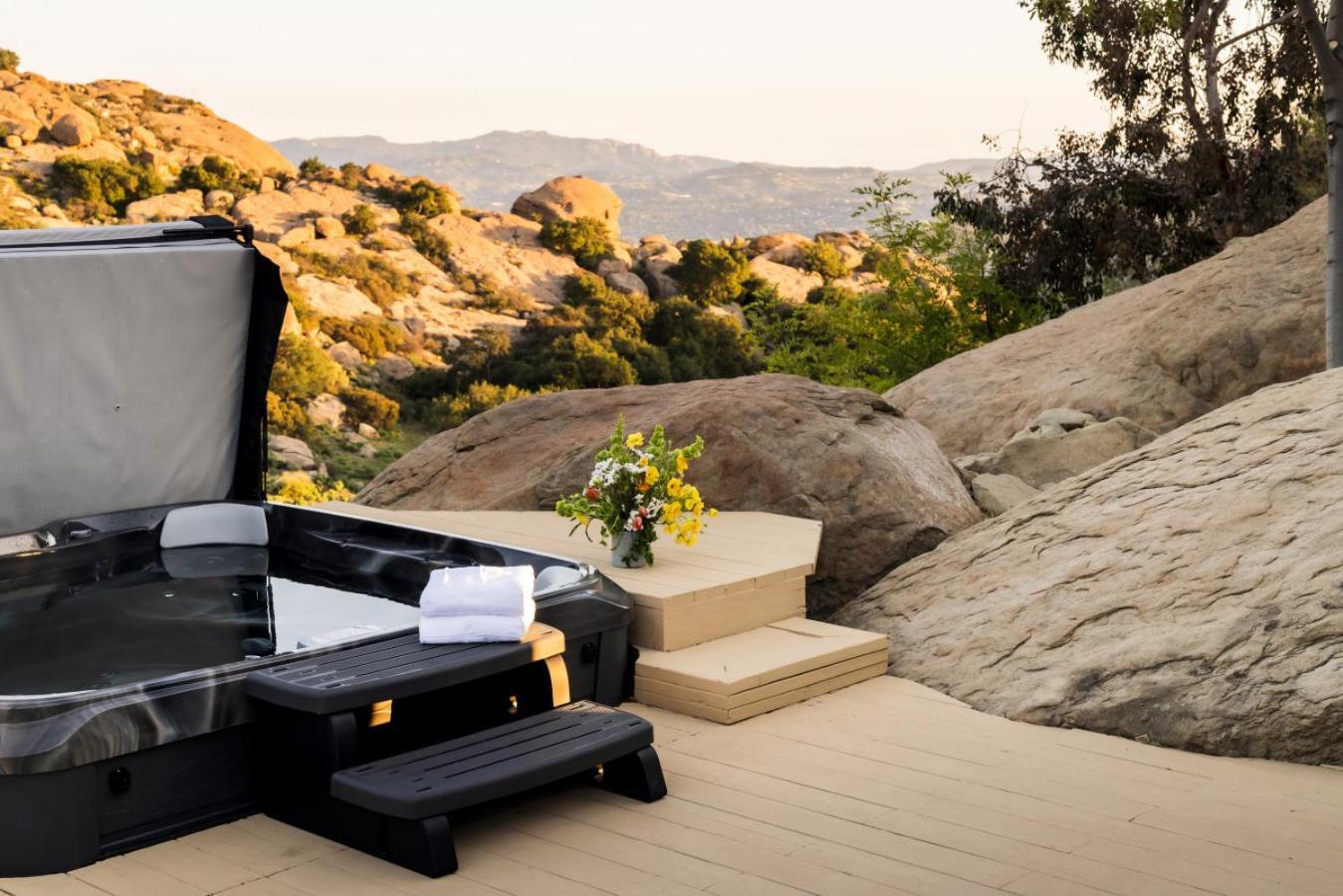 Retreat To The Rocks Historic Film And Music Getaway Los Angeles