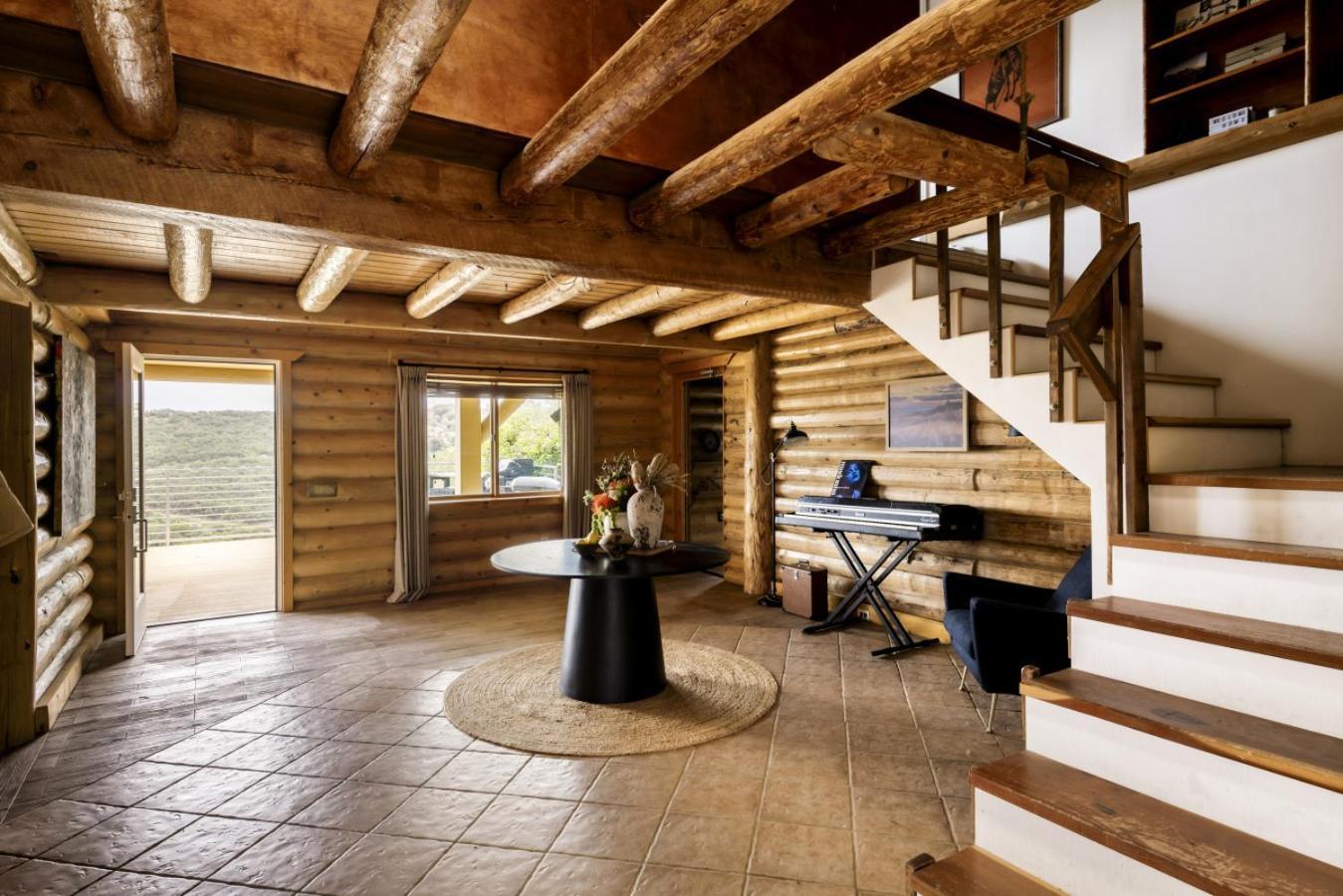 Retreat To The Rocks Historic Film And Music Getaway *